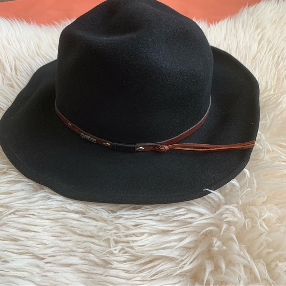 Outback trading co. Other - OUTBACK TRADING SUEDE COWBOY BLACK HAT